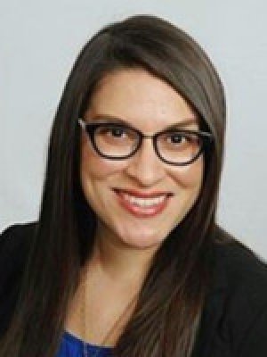 Headshot_Monique_0